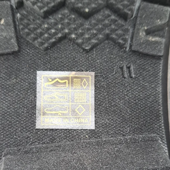 Dream Pairs Women's Winter Boots with Faux Fur in Tan and Black - Picture 15 of 16